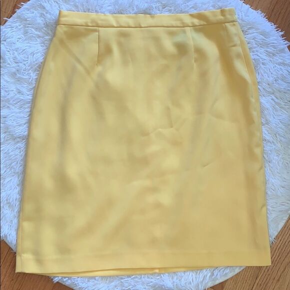 Vintage Metrostyle Women’s Yellow 2-Piece Jacket Skirt Matching Suit Set Size 12 - Picture 9 of 16